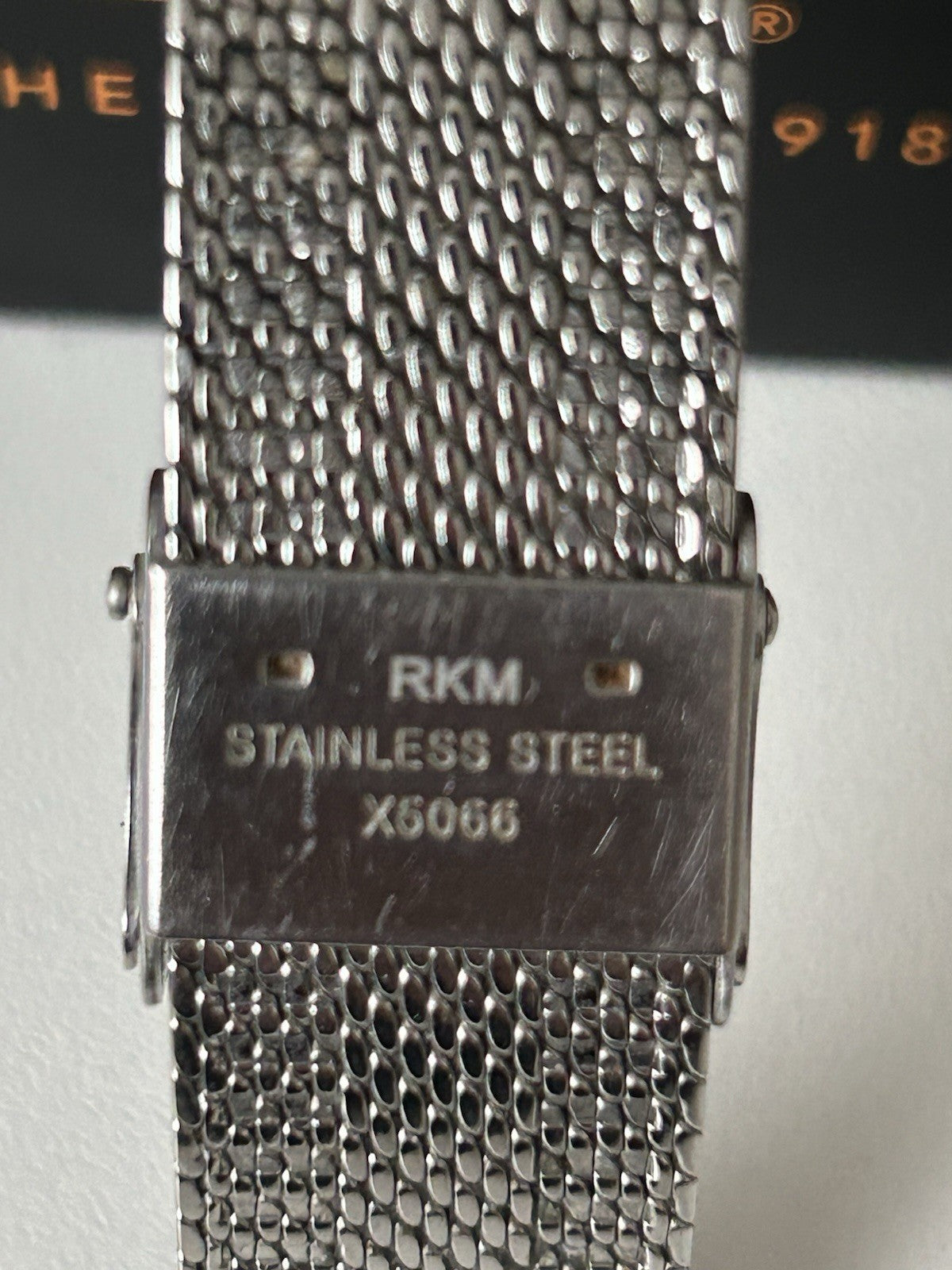 405840