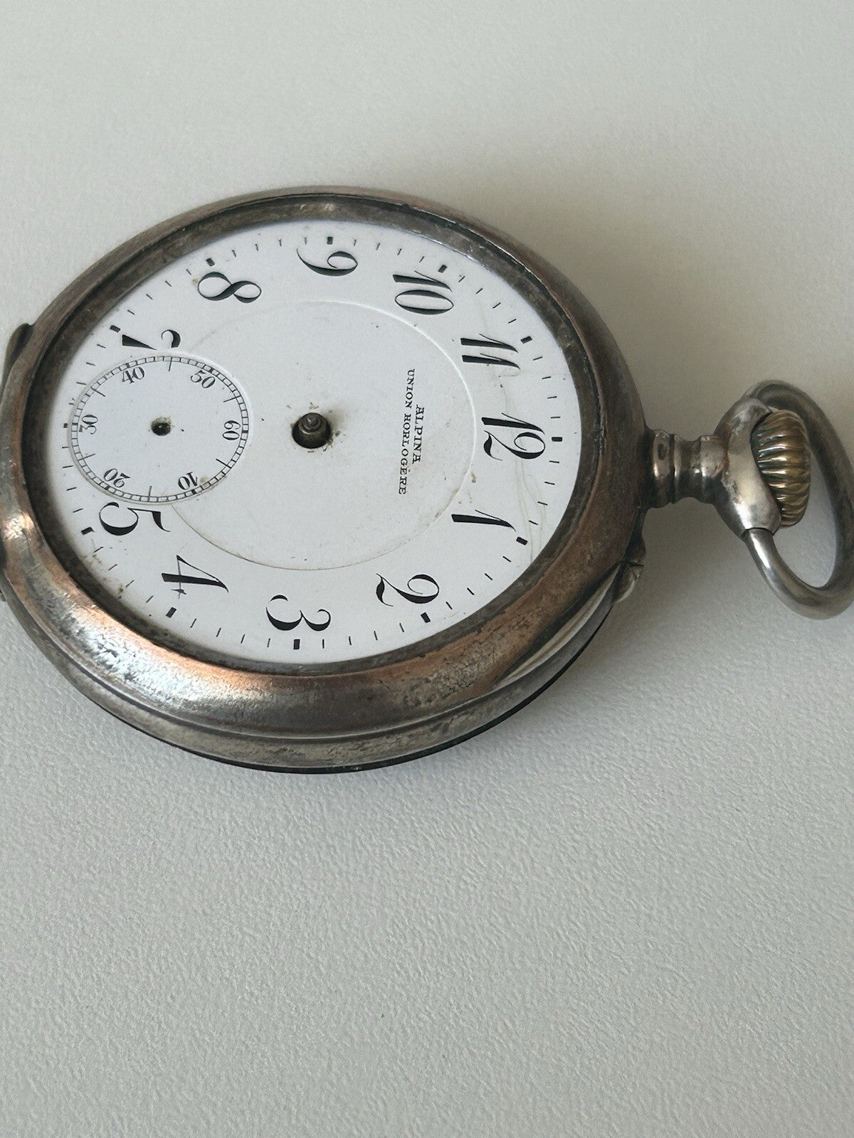 405963