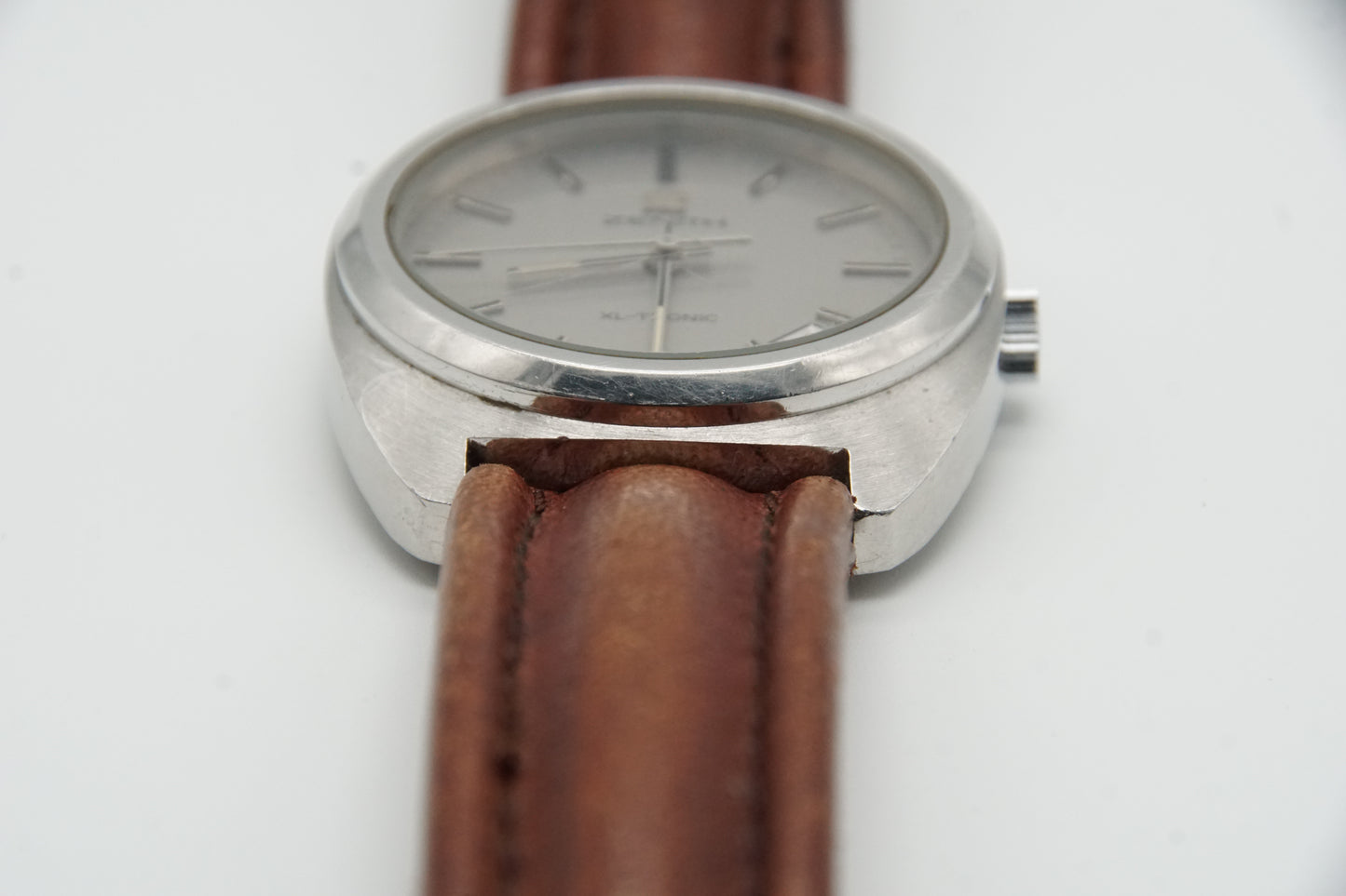 Hau Herren Armbanduhr Marke Zenith XL Tronic Stimmgabelwerk 1970 Defekt