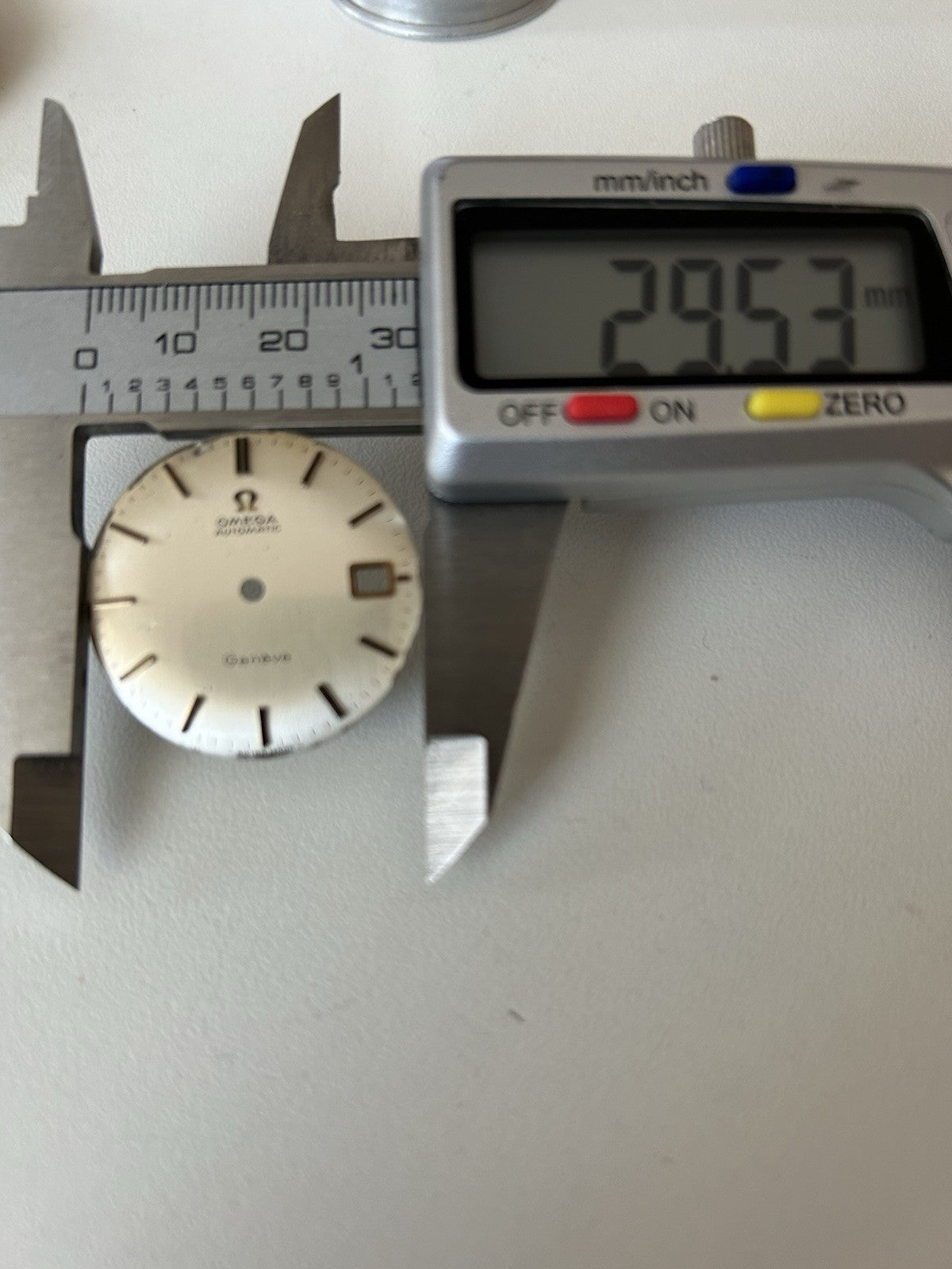 406041