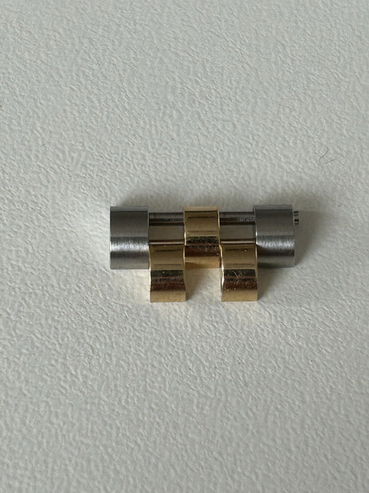 405945