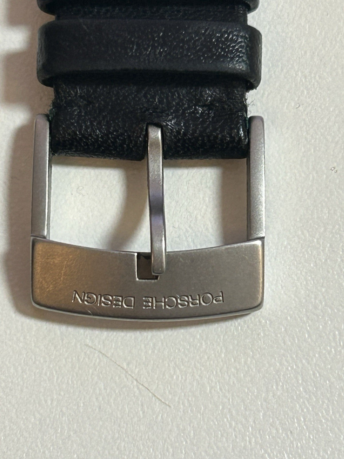 405969