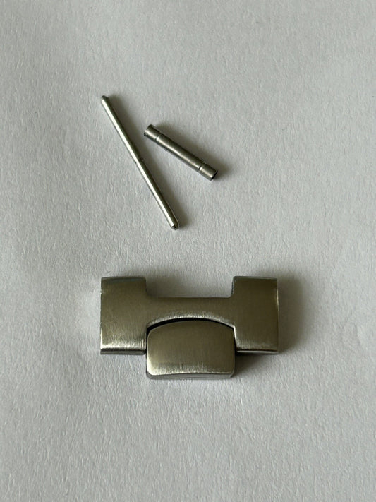 405891