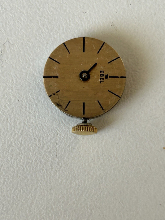 405889